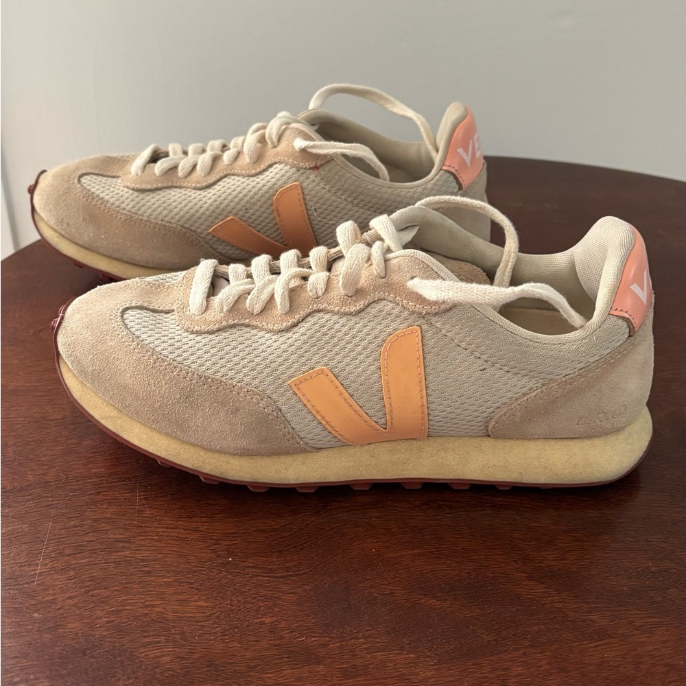 Veja Women's Neutral Beige Suede Runner with Peach Accents